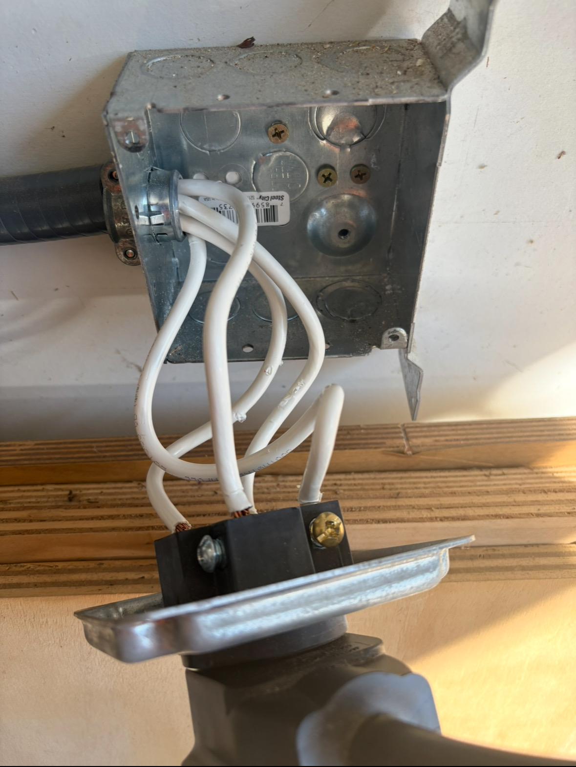 Common Electrical Box Wiring Mistakes (and How to Fix Them Safely)