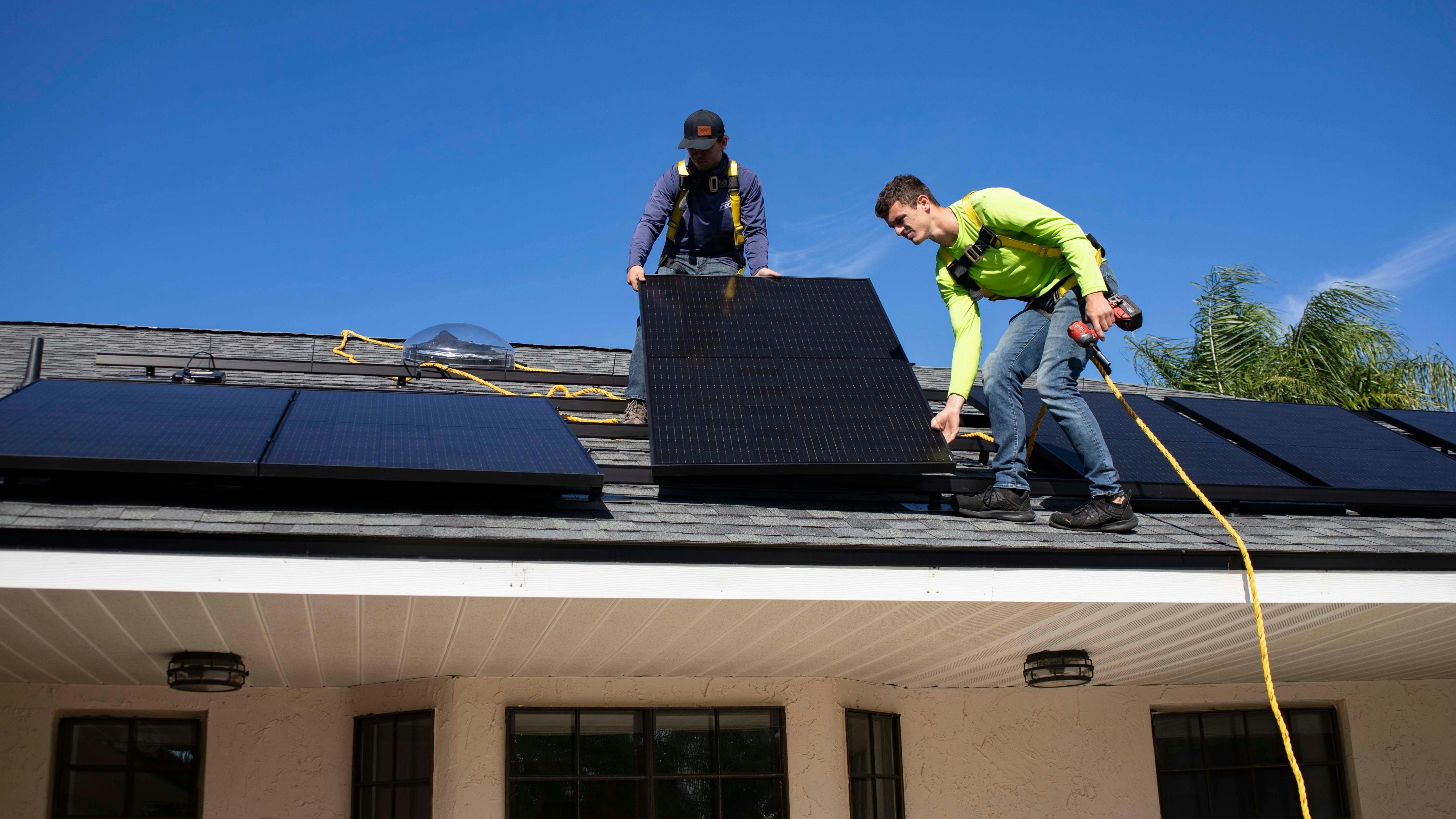 Solar panel removal and install cost